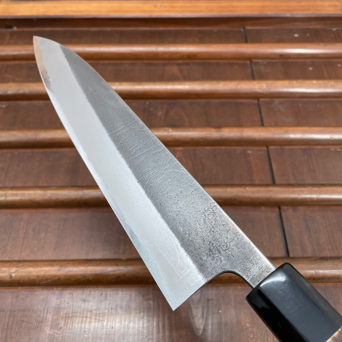 Wakui 210mm Gyuto Stainless Clad Aogami 2 Nashiji Warikomi Chestnut