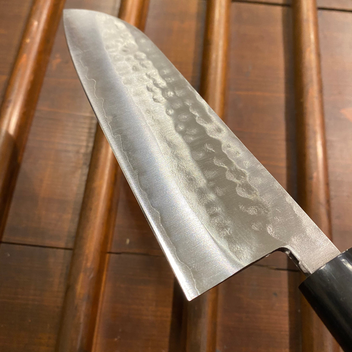 Hitohira 165mm Santoku VG1 Stainless Tsuchime D Ho / Horn