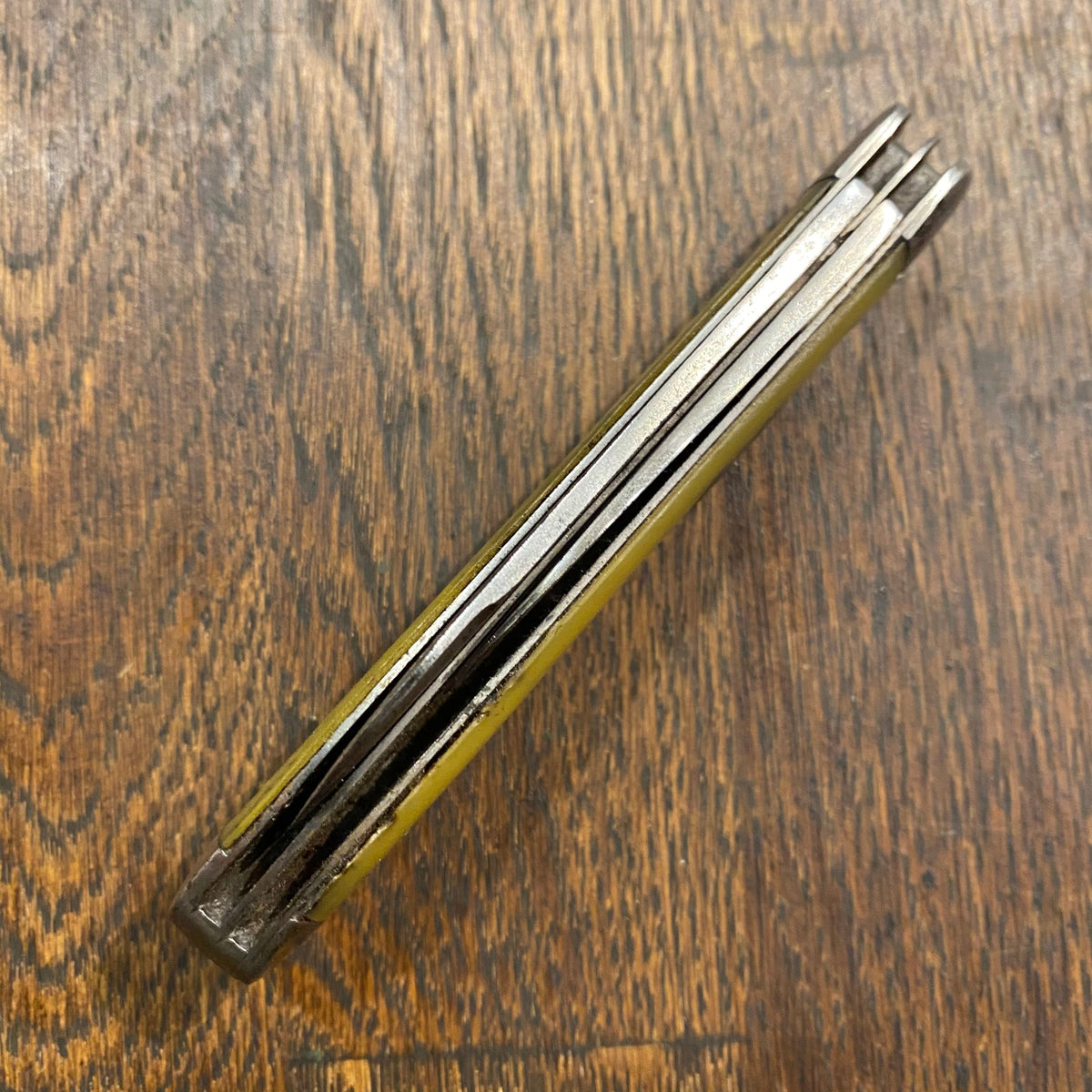 Pal Blade Co 3 5/8" Tear Drop Jack Knife 1940-53