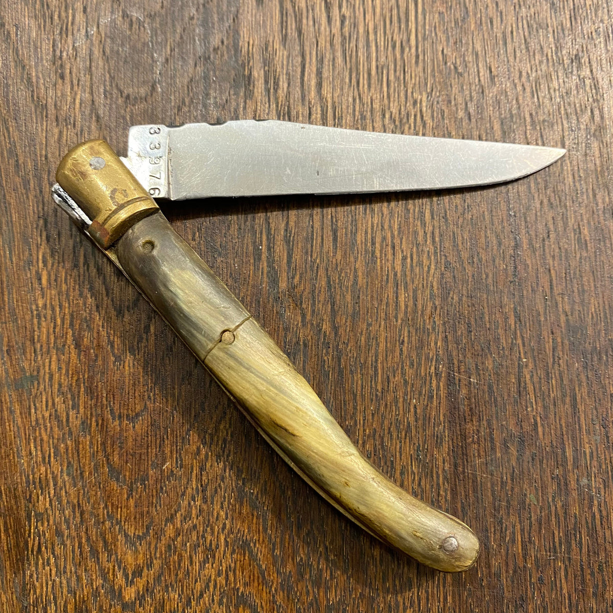 Veritabel Brossard 11cm Laguiole Stainless Blades Horn Scales