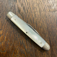 Ulster Knife Co. 2 7/8" Pen Knife Carbon Steel & Mother of Pearl 1876-1941