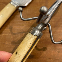 Landers Frary & Clark Aetna Works Carving Set ‘California Carver’ Style 1870’s-90’s?