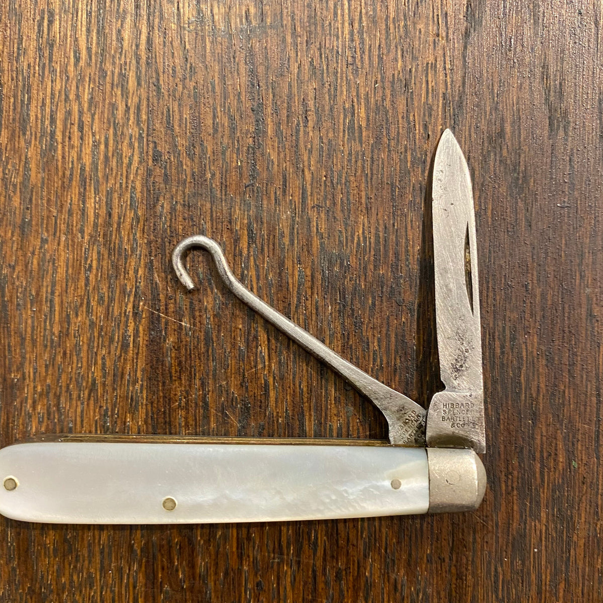 Hibbard Spencer & Bartlett 2 5/8" Pen Knife W Button Hook MOP 1920s-1960s