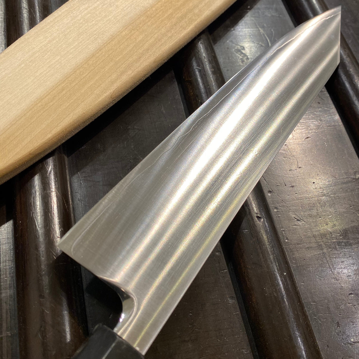 Jikko 230mm Kiritsuke Wa Gyuto R-2 Stainless Powder Metal w saya