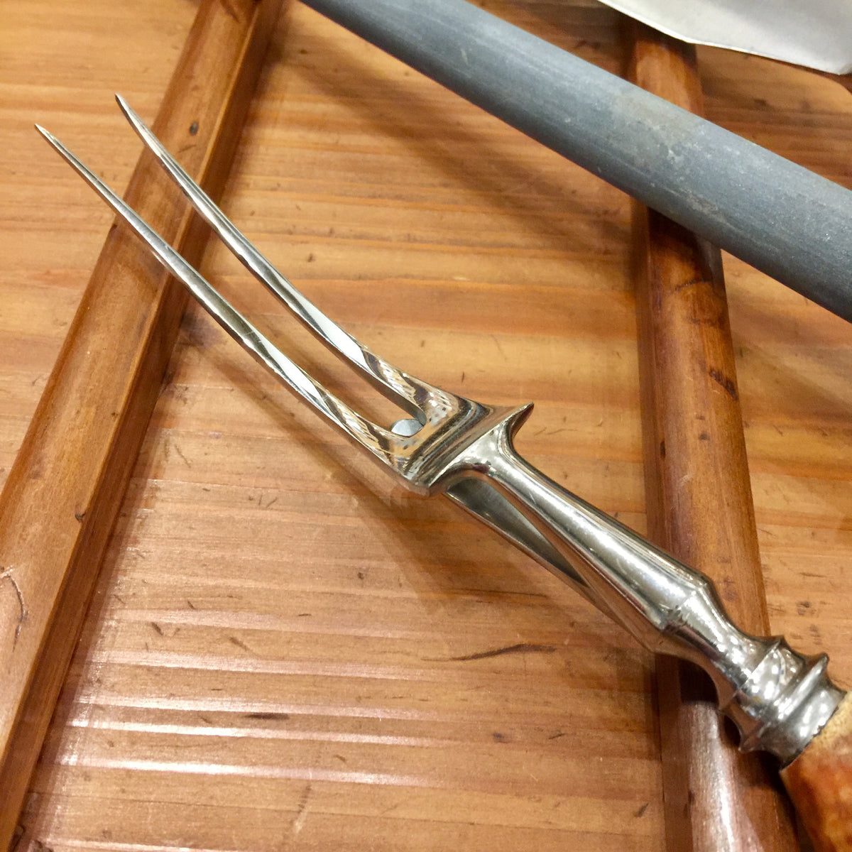 Harrods Carving Set  Carbon Steel Blade Stainless Fork Carborundum Rod 1930s-50s