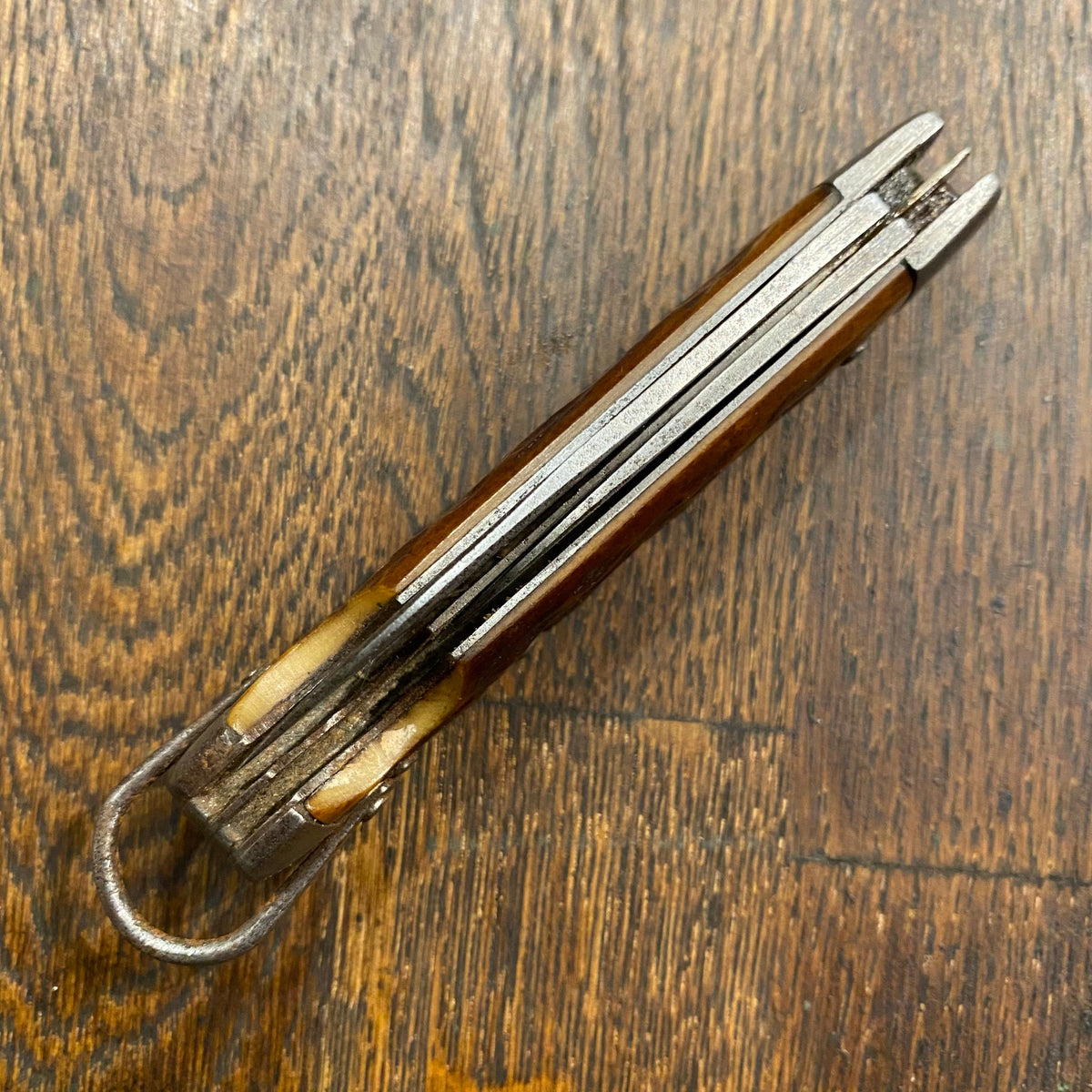 Imperial 3 3/8” Easy Opener Jack Carbon Blades Bone Scales US WW2 Issue