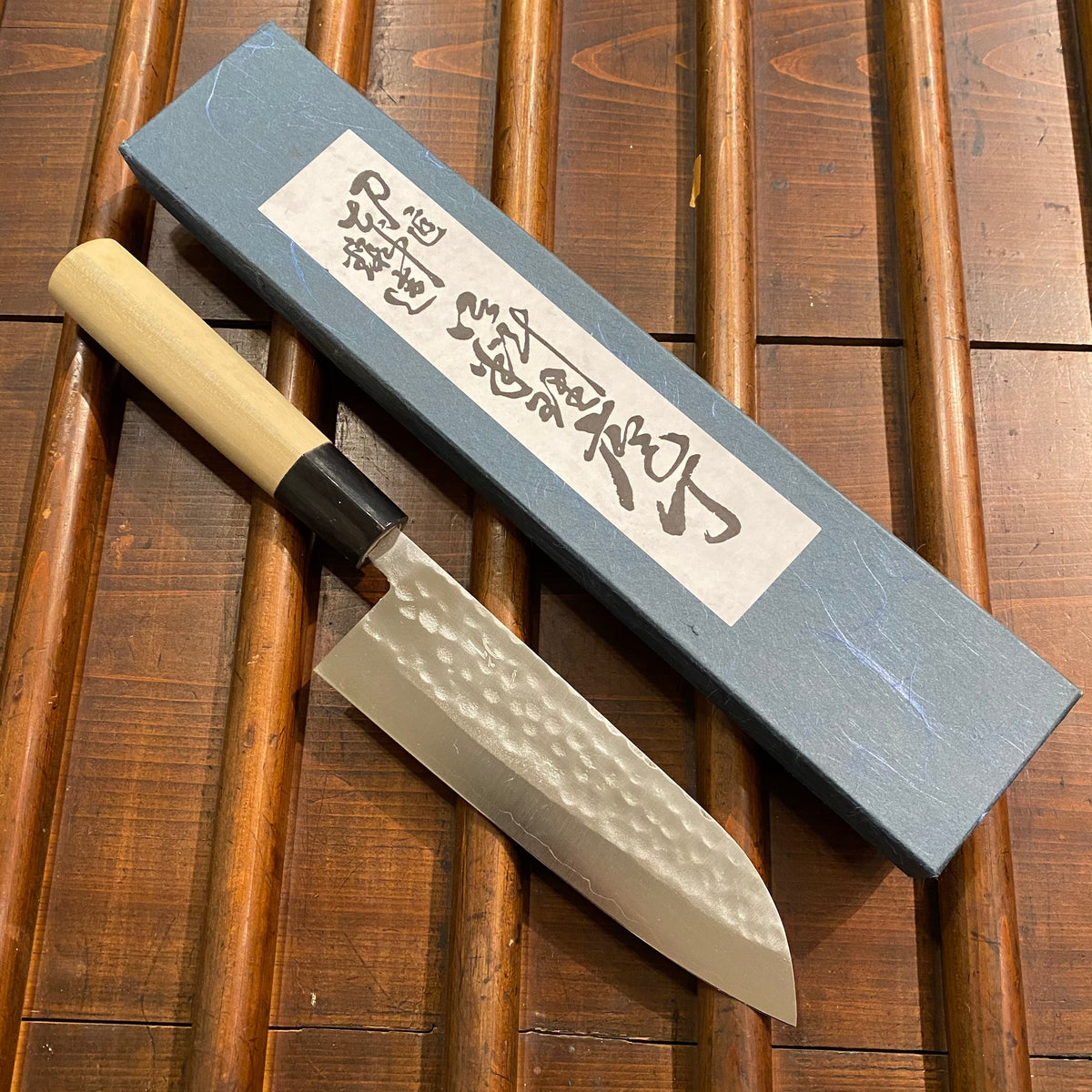 Hitohira 165mm Santoku VG1 Stainless Tsuchime D Ho / Horn