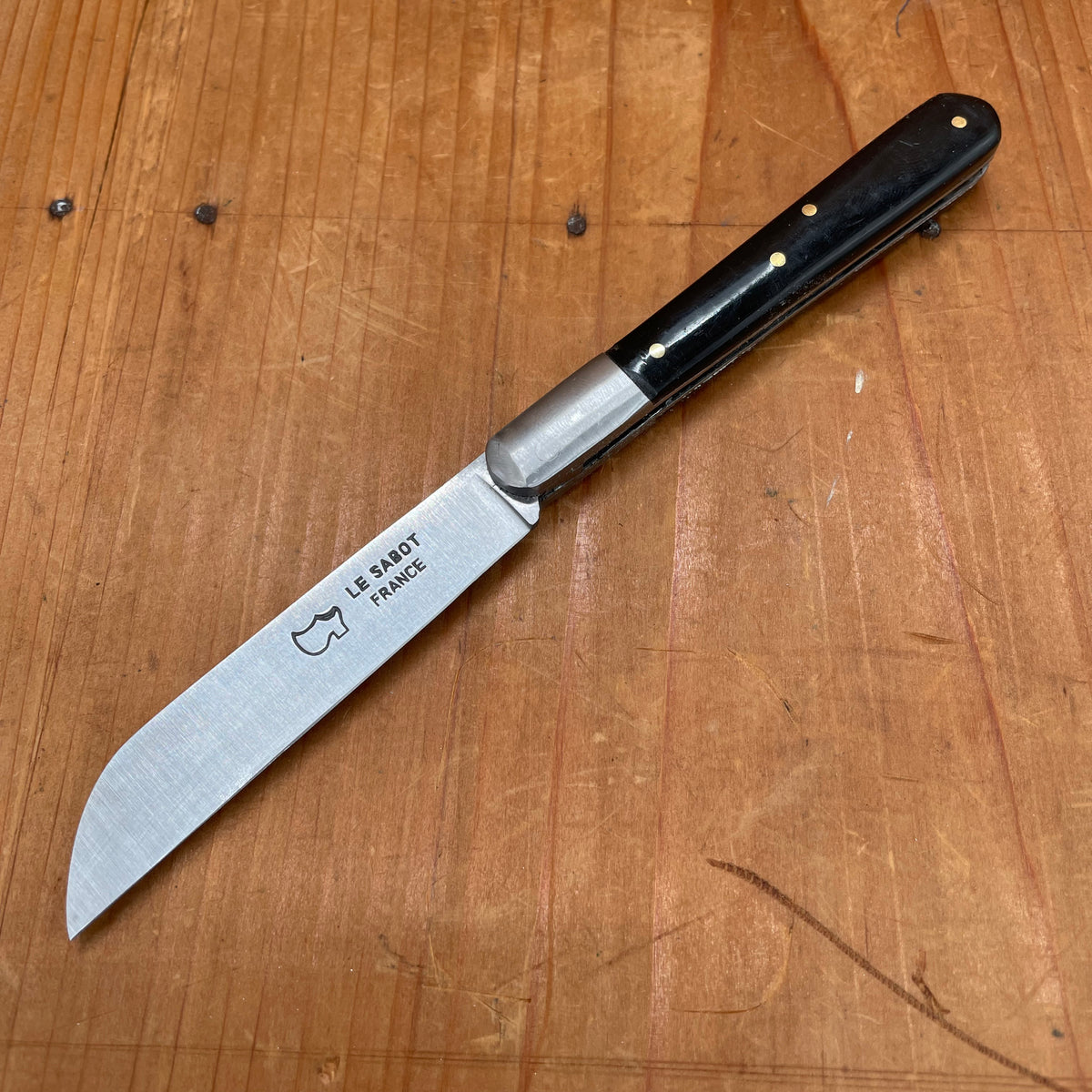 Au Sabot Langres 10cm Carbon Steel Pocket Knife Black Rhodoid Composite