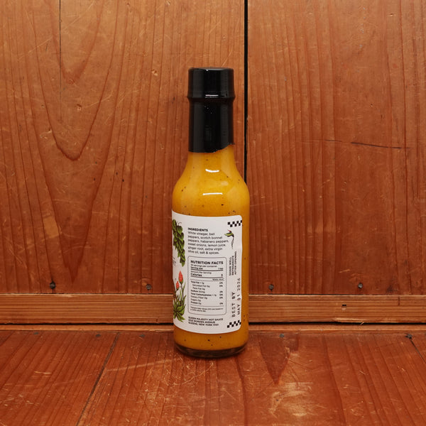 Queen Majesty Scotch Bonnet & Ginger Hot Sauce - 5oz