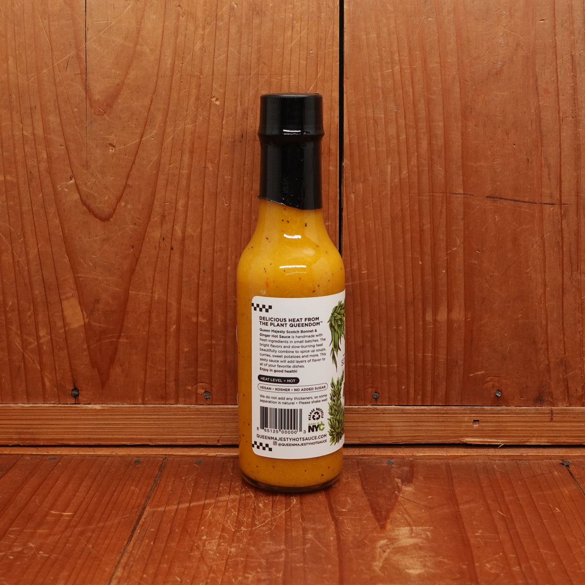 Queen Majesty Scotch Bonnet & Ginger Hot Sauce - 5oz