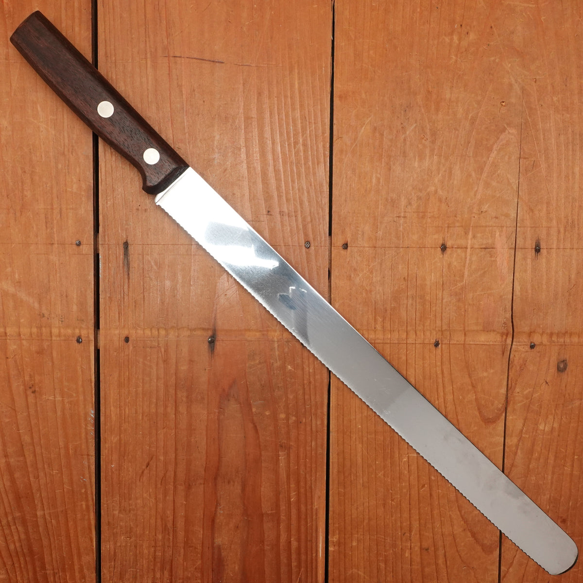 Wear-Ever Professional 13.5" Serrated Stainless Cake Knife 1960s - 80s