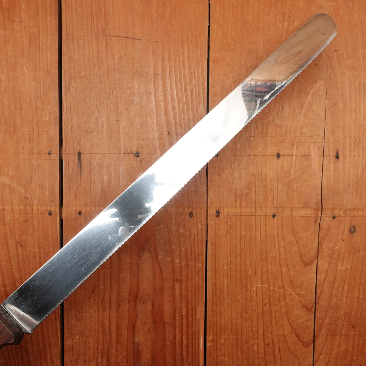 Wear-Ever Professional 13.5" Serrated Stainless Cake Knife 1960s - 80s