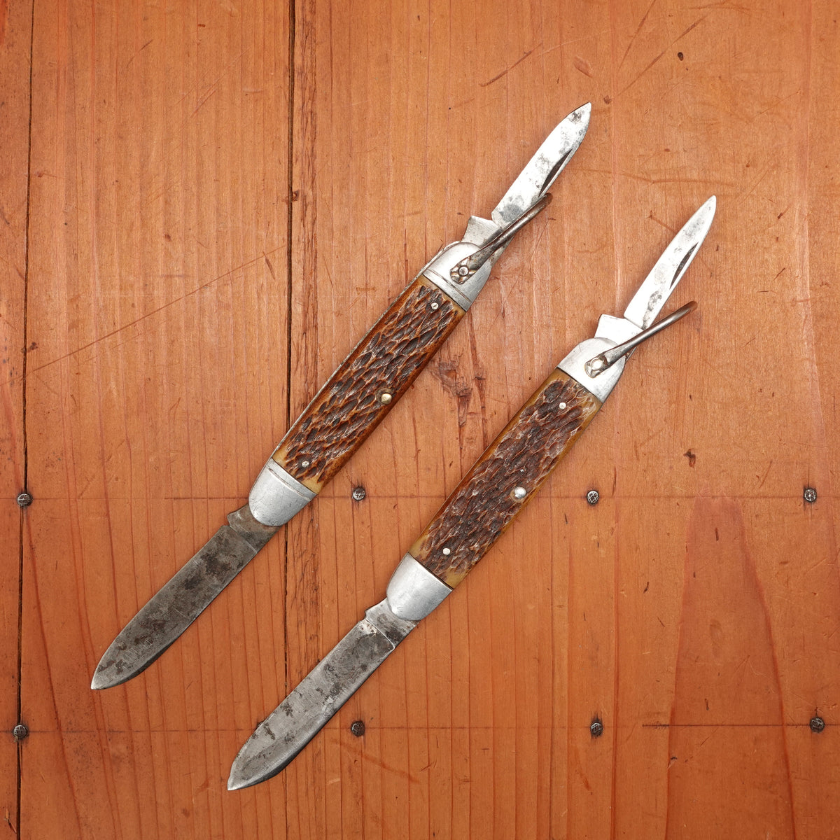 Utica Featherweight 3 3/8" Bone 2 blade Girl Scouts Knife Pair 1948-56