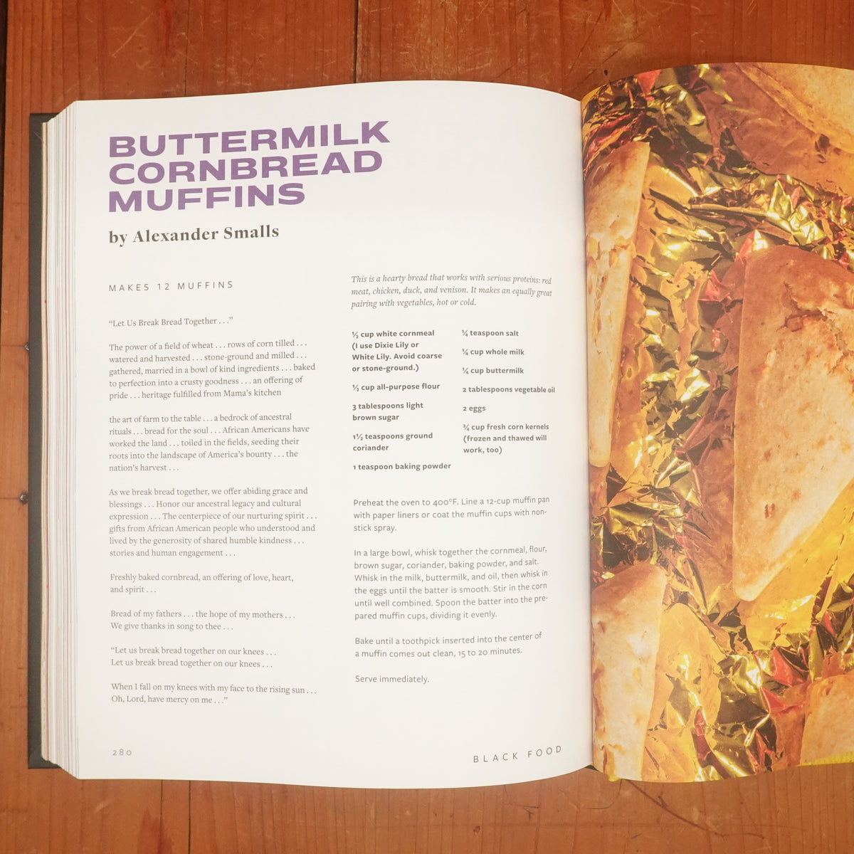 Black Food: Stories, Art, and Recipes from Across the African Diaspora -  Bryant Terry