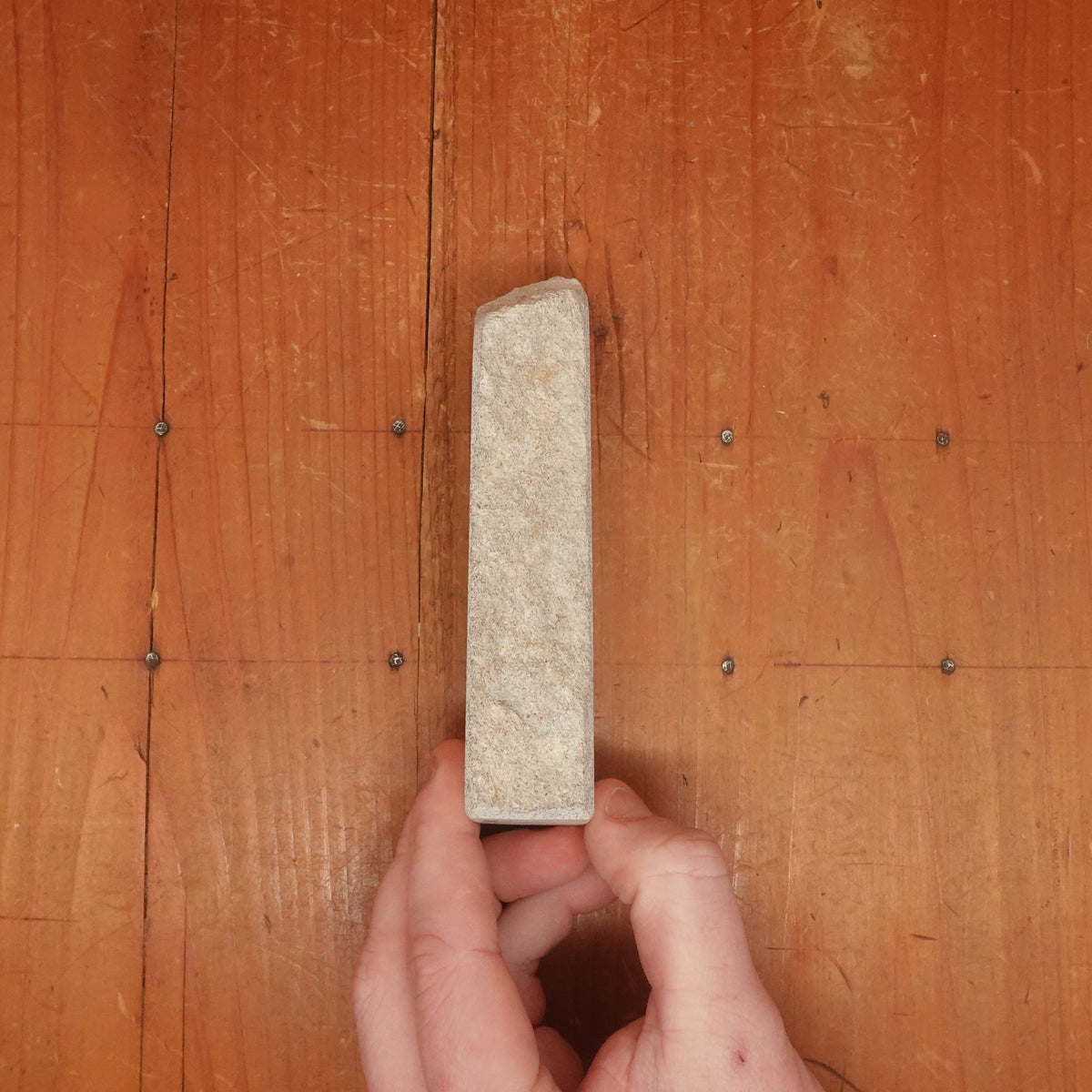 BCS07 Miwotsukushi Hime Iyo Meito 'Kokuzo Kuro ' Hard Sizzly Nice Contrast Nat Stone Tennen Toishi Ehime 412 Grams