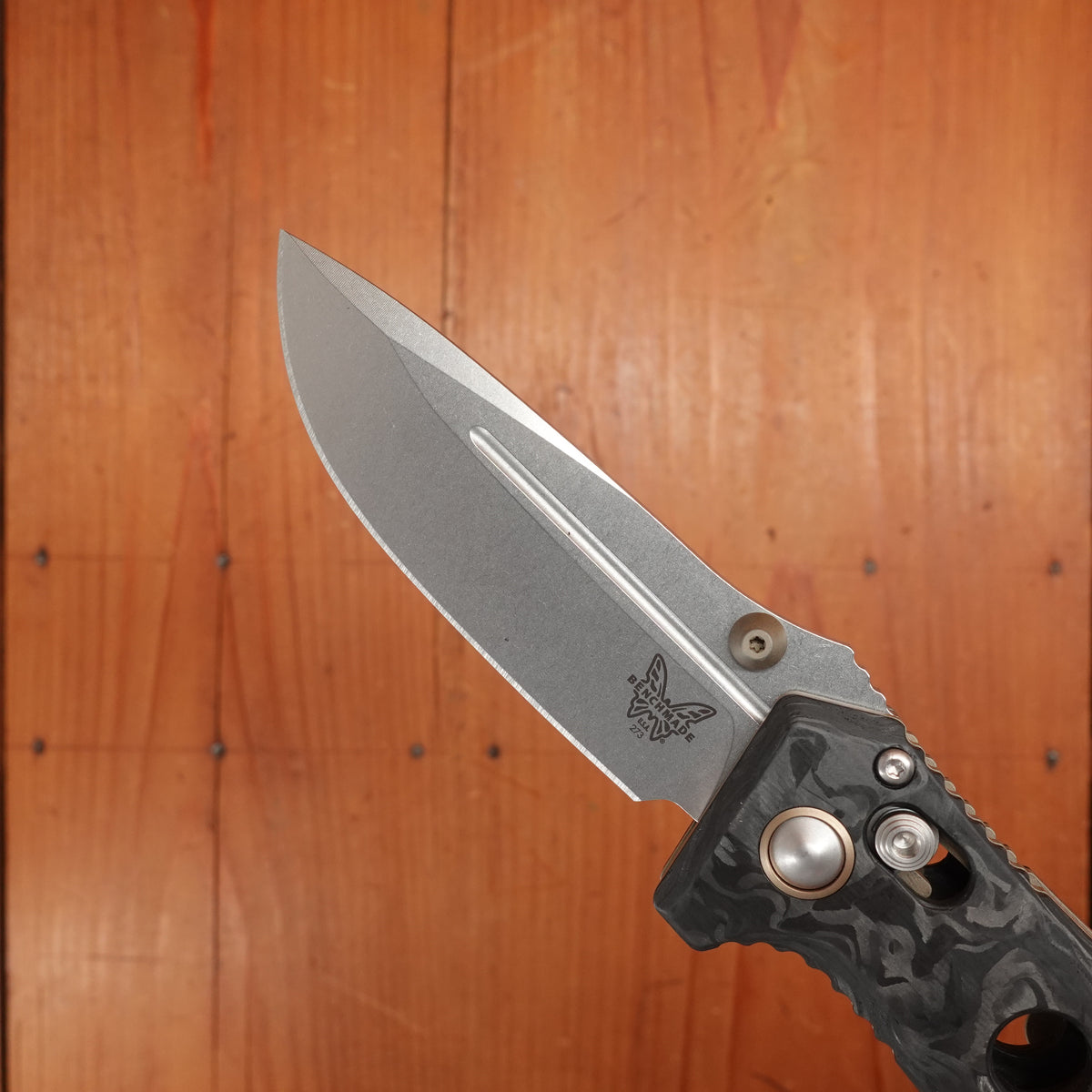 Benchmade 273-03 Mini Adamas Drop Point CPM-Magnacut AXIS Lock Marbled Carbon Fiber Handle