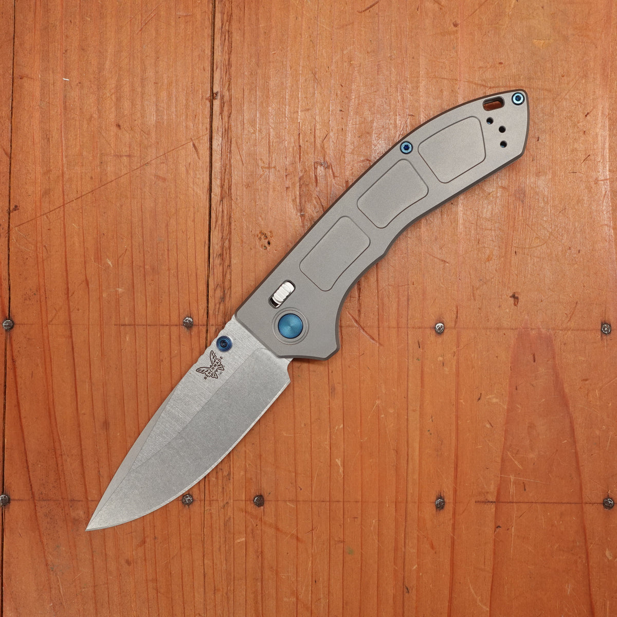 Benchmade 748 Narrows Drop Point M390 AXIS Lock Raw Titanium Handle