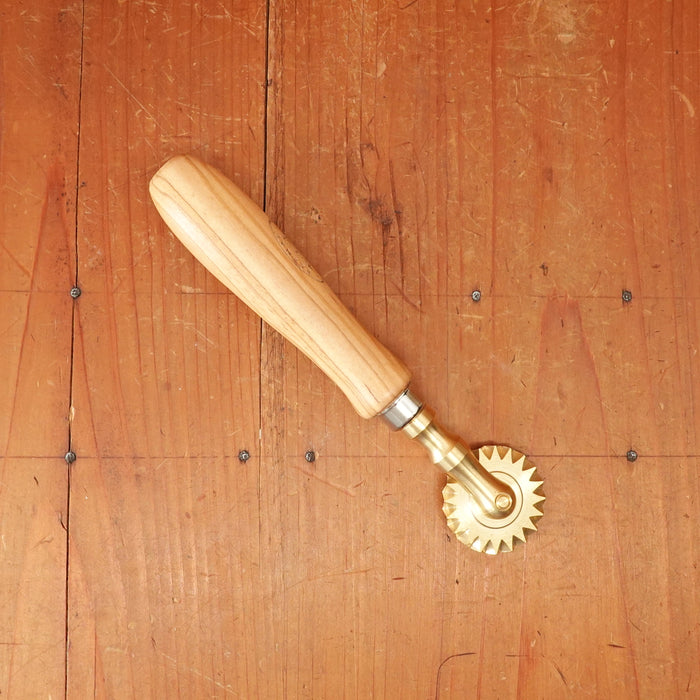 Pasta Cutting Wheel with Brass Single Toothed Blade