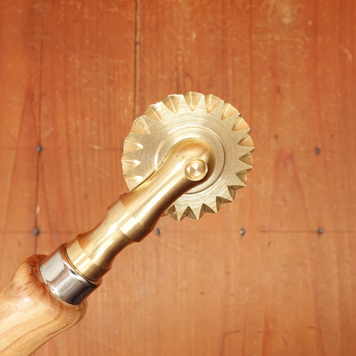 Pasta Cutting Wheel with Brass Single Toothed Blade