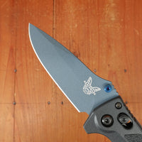Benchmade 18065BT-01 Mini Adira Drop Point MagnaCut® Tempest Gray Grivory Handle