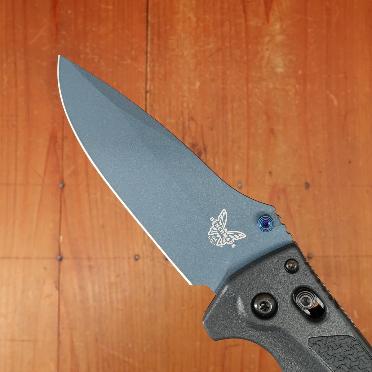 Benchmade 18060BT-01 Adira Drop Point Magnacut Tempest Gray Grivory Handle