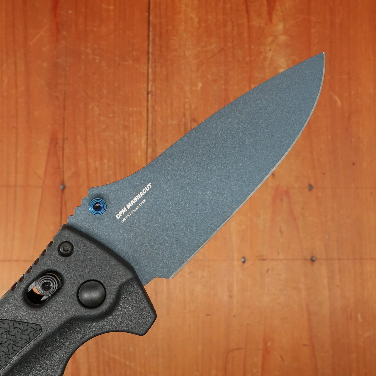 Benchmade 18060BT-01 Adira Drop Point Magnacut Tempest Gray Grivory Handle