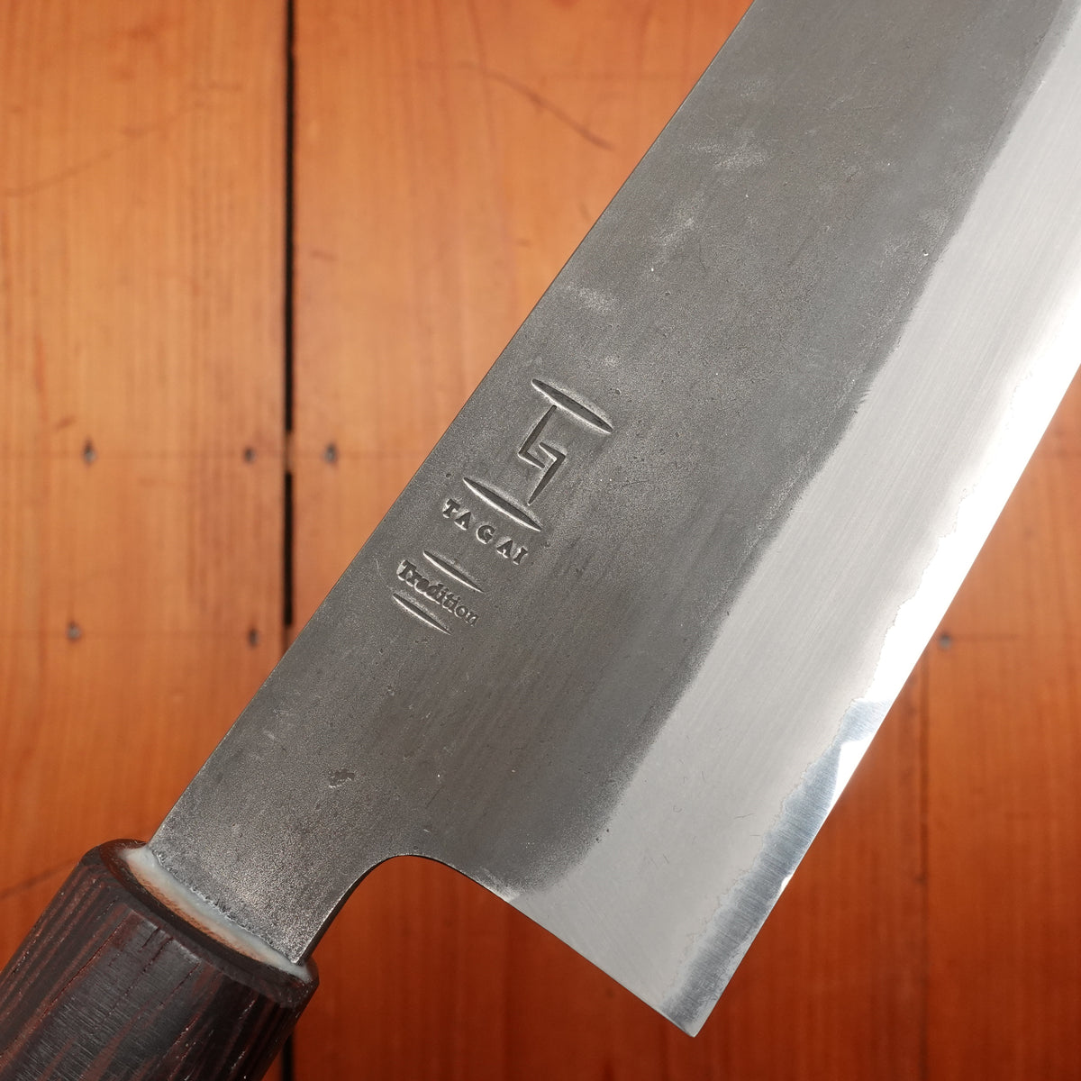 Tagai Sanjo 165mm Santoku Stainless Clad Shirogami 2 Oak and Wenge Handle