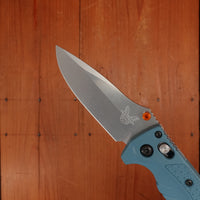 Benchmade 18065 Mini Adira Drop Point CPM-Magnacut Depth Blue Grivory Handle