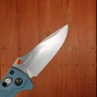 Benchmade 18065 Mini Adira Drop Point CPM-Magnacut Depth Blue Grivory Handle