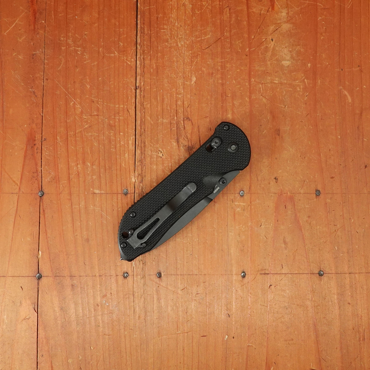 Benchmade 916SBK Triage Opposing Bevel N680 Stainless Steel AXIS Lock G10 Handle