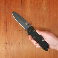 Benchmade 916SBK Triage Opposing Bevel N680 Stainless Steel AXIS Lock G10 Handle