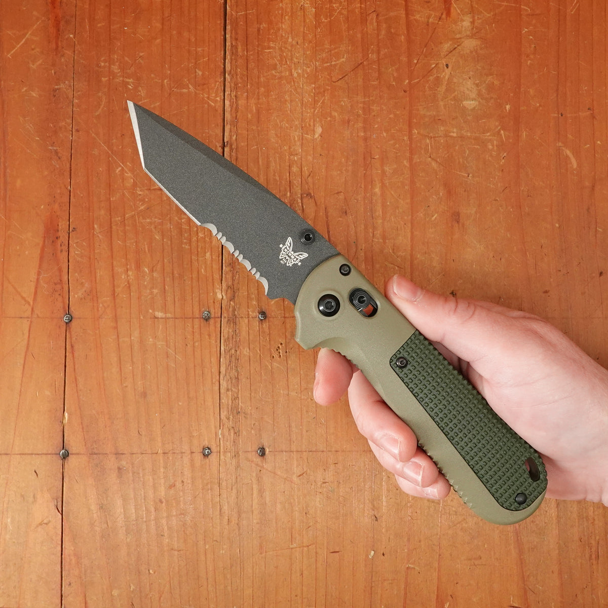Benchmade 431SBK-1 Redoubt Drop Point CPM-D2 AXIS Lock Ranger Grn/Forest Grn Handle