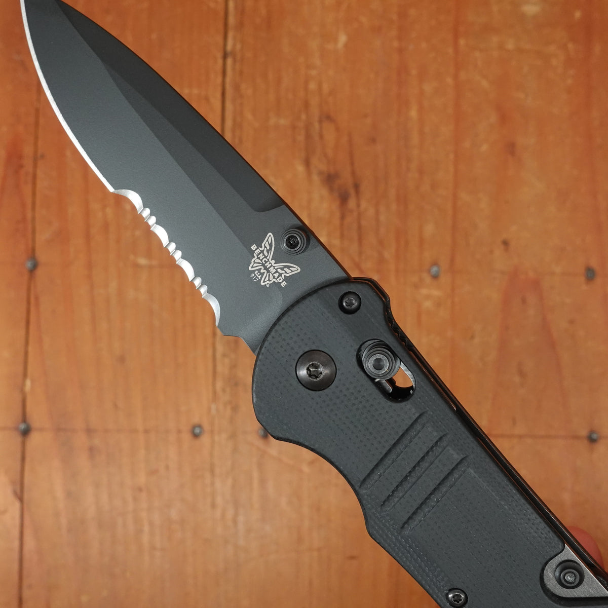 Benchmade 917SBK Tactical Triage CPM-S30V Stainless Steel AXIS Lock G10 Handle