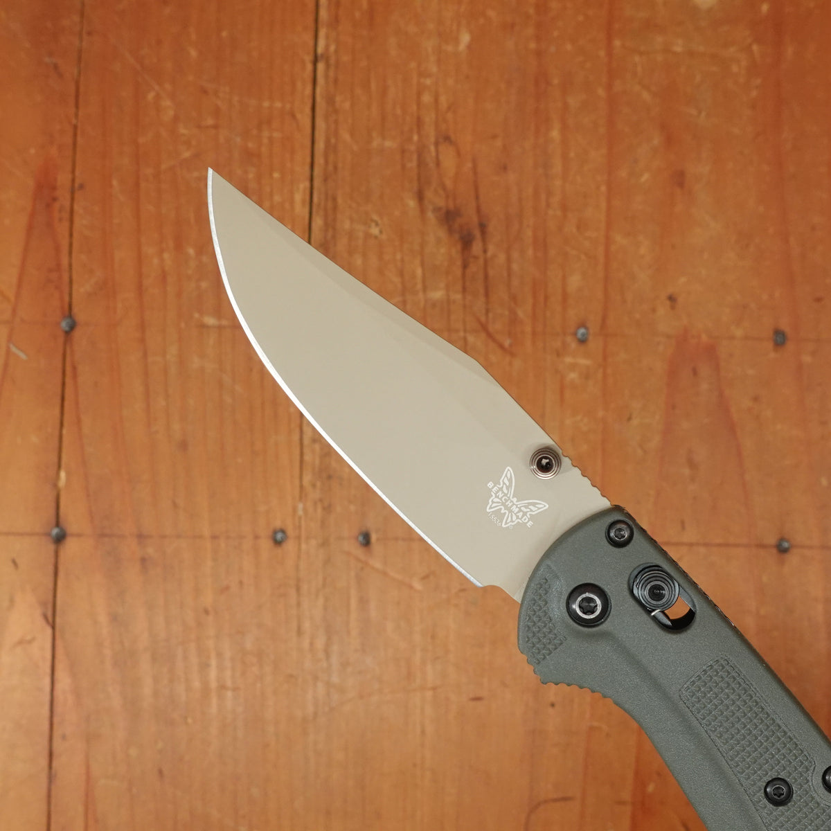 Benchmade 15536TN-02 Taggedout Clip Point ELMAX™ AXIS Lock Deep Olive Grivory Handle