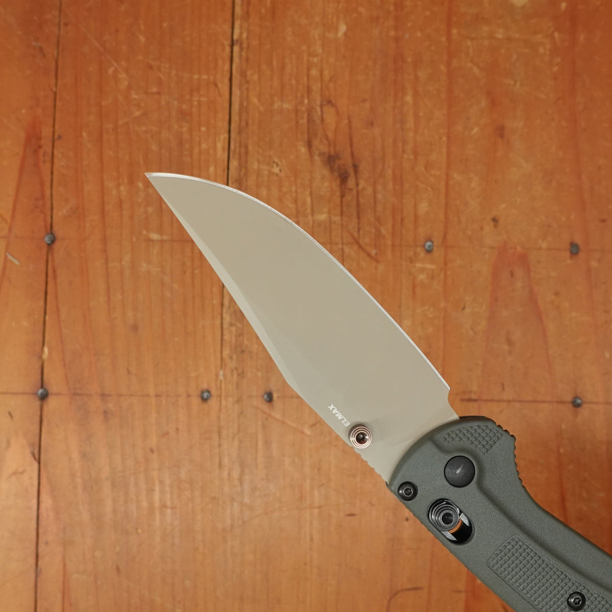 Benchmade 15536TN-02 Taggedout Clip Point ELMAX™ AXIS Lock Deep Olive Grivory Handle