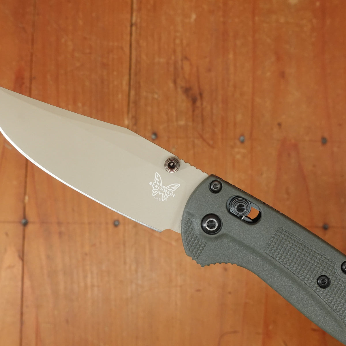 Benchmade 15536TN-02 Taggedout Clip Point ELMAX™ AXIS Lock Deep Olive Grivory Handle