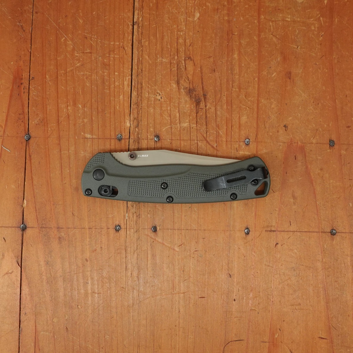 Benchmade 15536TN-02 Taggedout Clip Point ELMAX™ AXIS Lock Deep Olive Grivory Handle