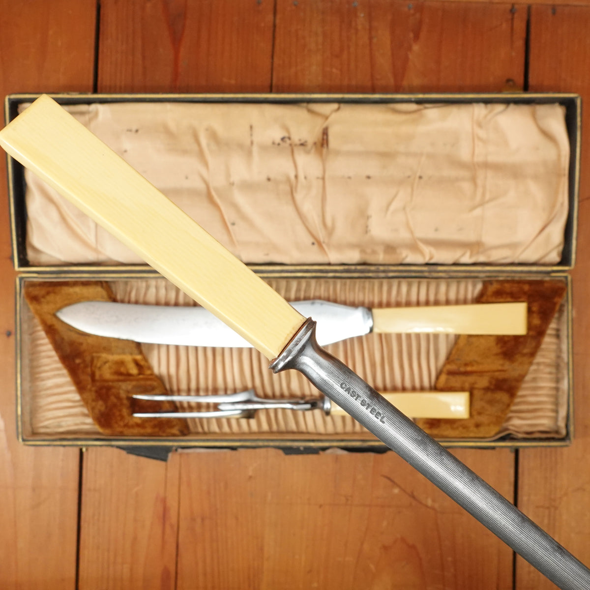 Southern & Richardson Carving Set Shear Steel & Celluloid In Box Sheffield 1920s