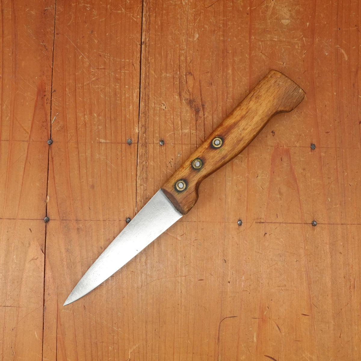 Unmarked 4.5" Saigner Carbon Steel Beech Rosette Rivets France 1950s?