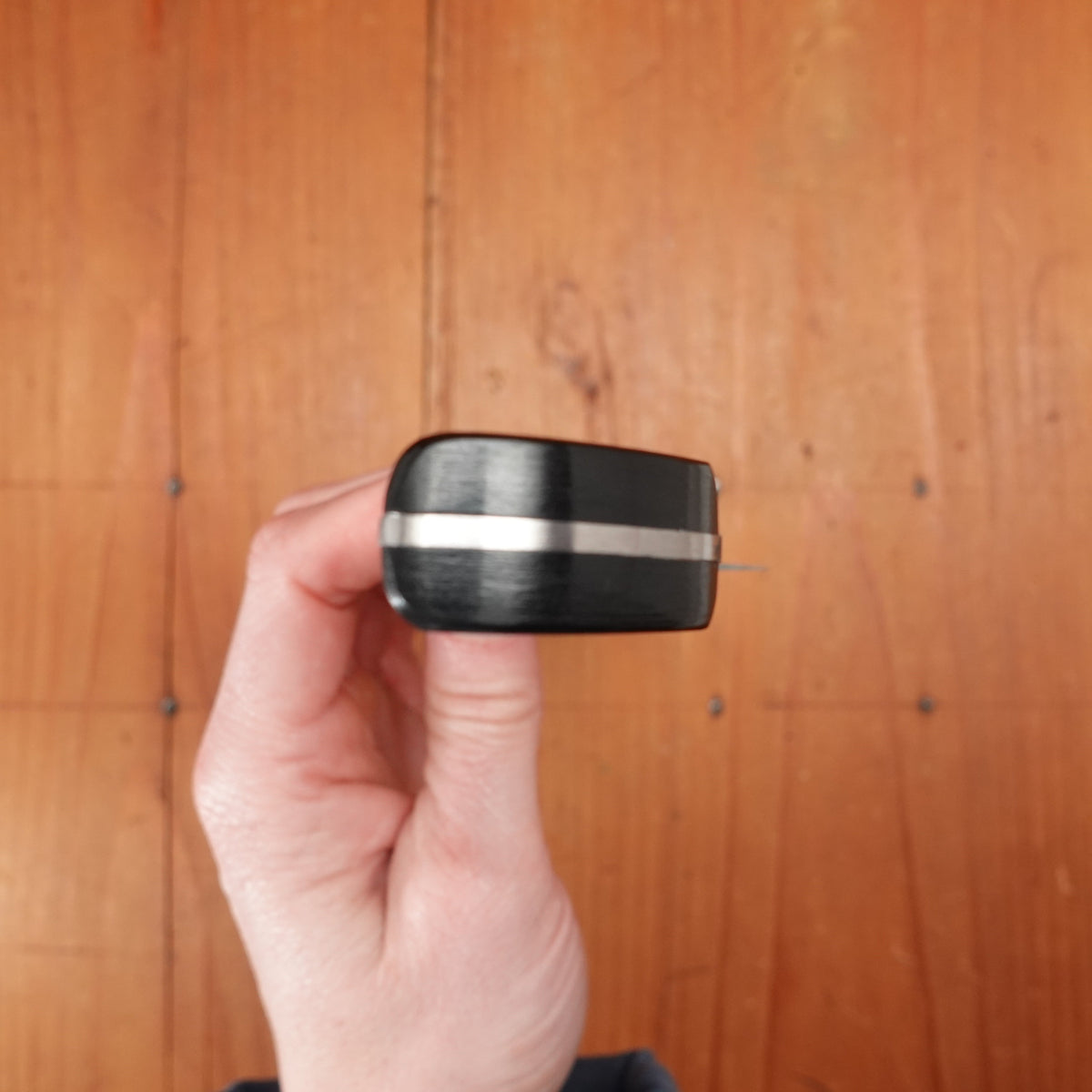 New Old Stock Yoshikane 180mm Santoku SLD Suminagashi Western Handle