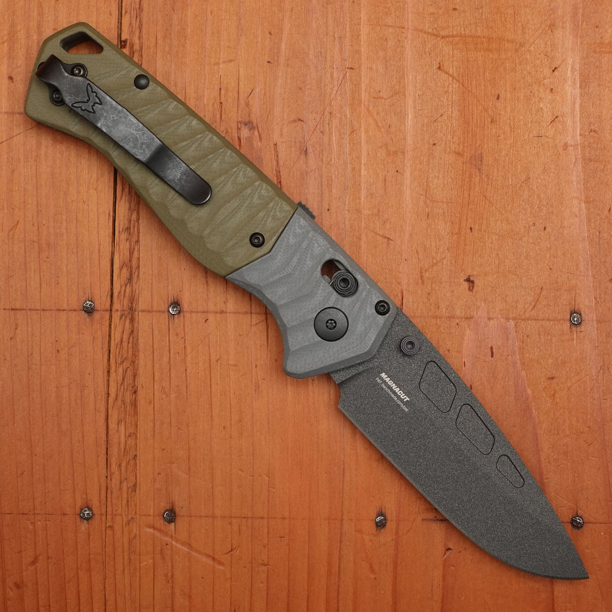 Benchmade 593BK PSK Drop Point MagnaCut AXIS Assist Gray & OD Green Handle