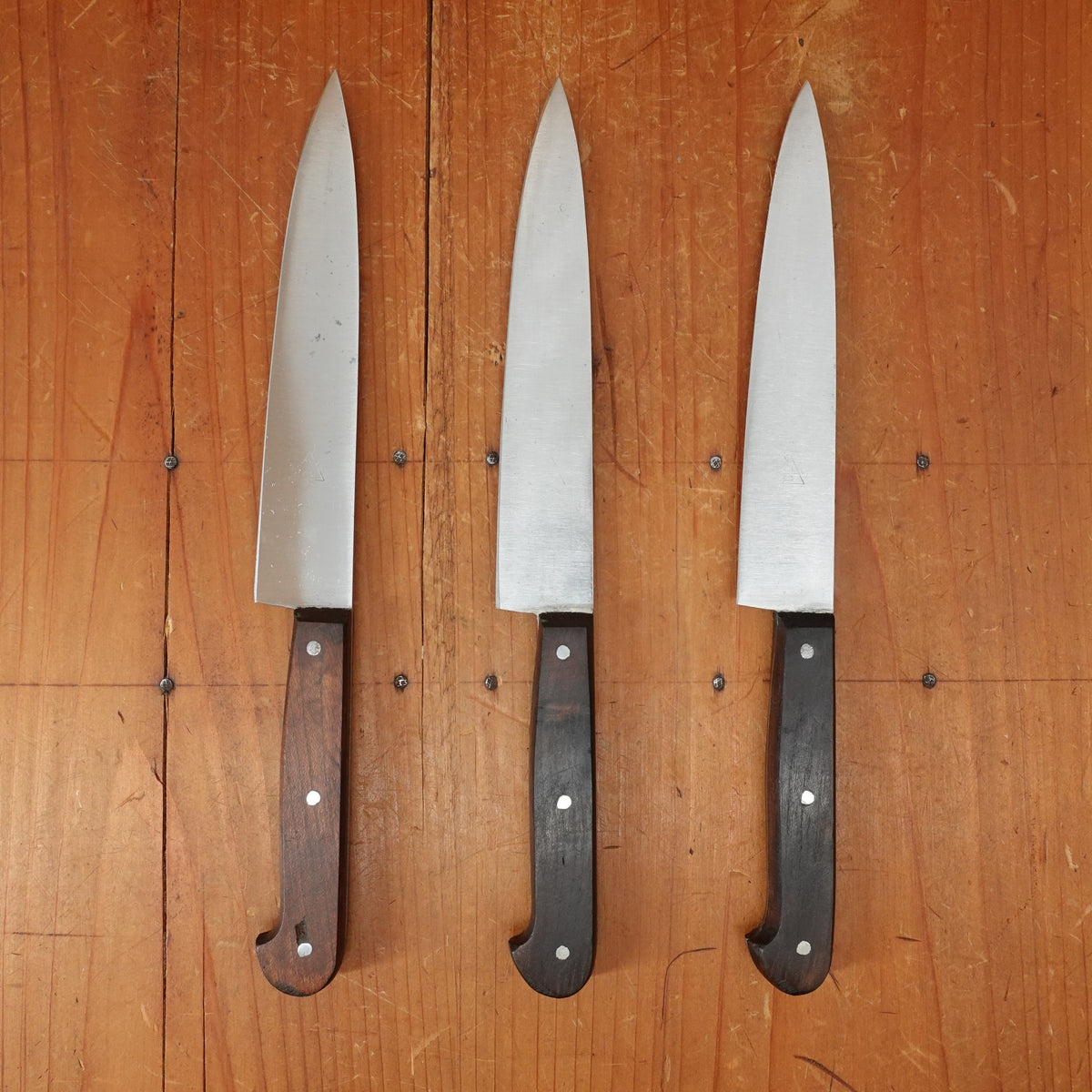 New Old Stock Mazzoli Chiasais 5.5" Fine Utility / Office Knife Carbon Plum Handle Maniago, Italy ~1950s 60s