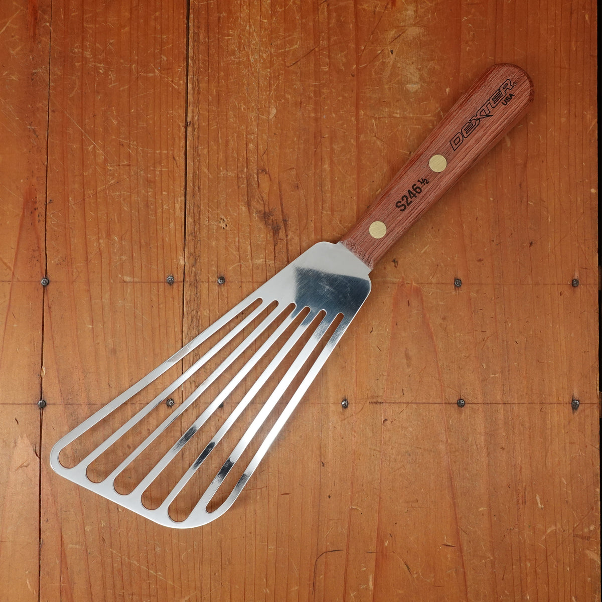 Dexter Russell Traditional Right Handed 6.25" Slotted Fish Spatula Stainless Rosewood Handle S246