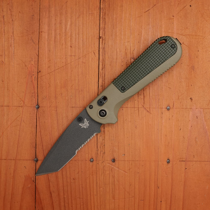 Benchmade 431SBK-1 Redoubt Serrated Reverse Tanto CPM-D2 AXIS Lock Ranger Green/Forest Grivory Handle