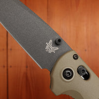 Benchmade 431BK-1 Redoubt Reverse Tanto CPM-D2 AXIS Lock Green Grivory and Grip Handle