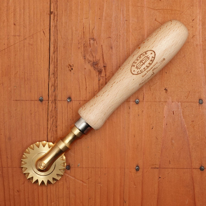 Pasta Cutting Wheel with Brass Single Toothed Blade