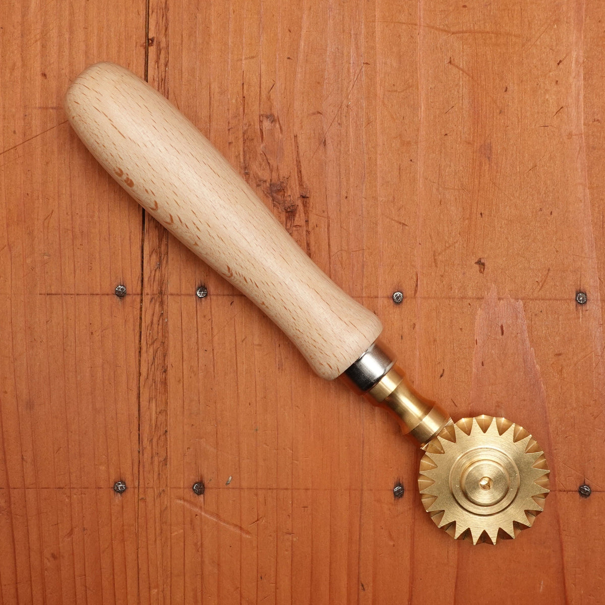 Pasta Cutting Wheel with Brass Single Toothed Blade