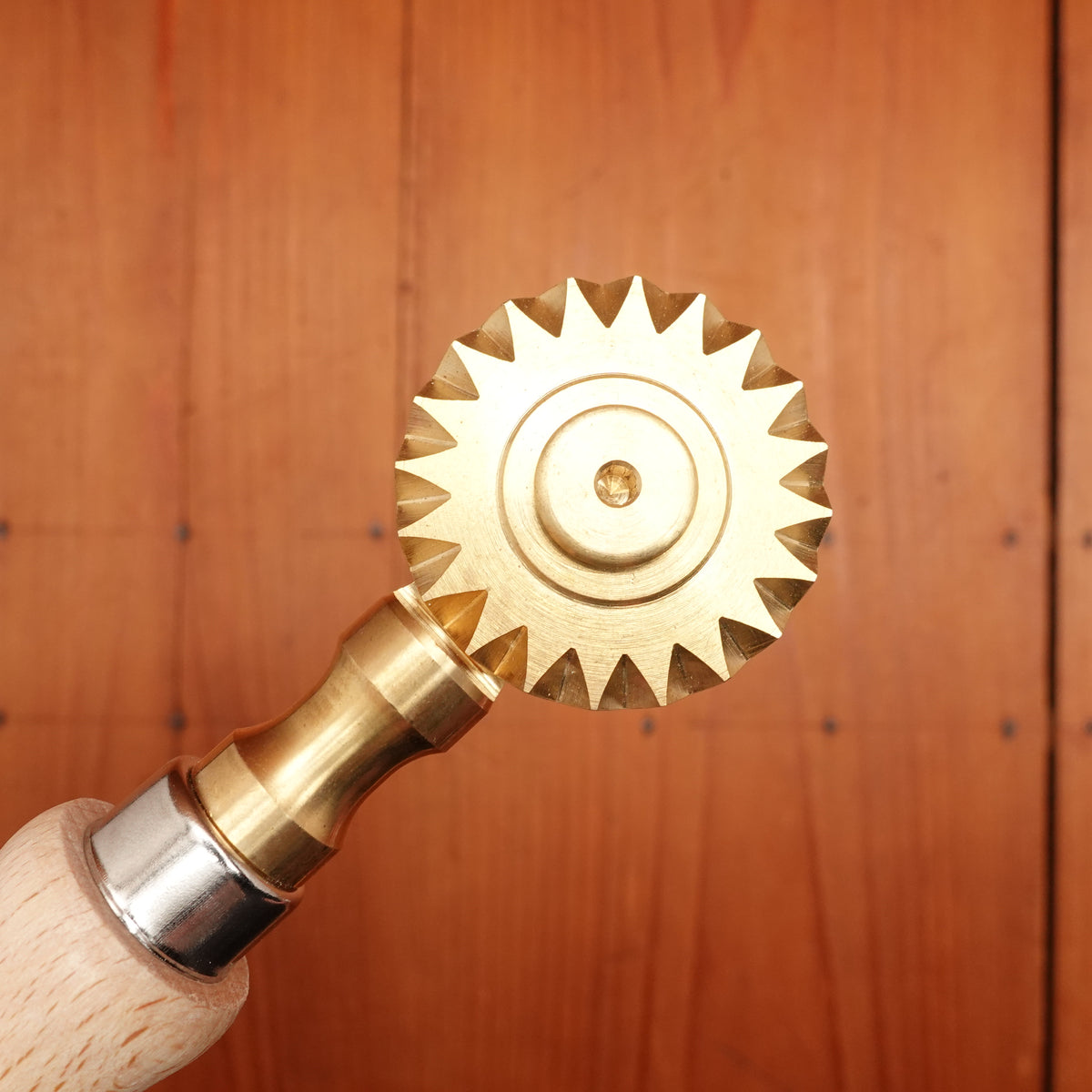 Pasta Cutting Wheel with Brass Single Toothed Blade