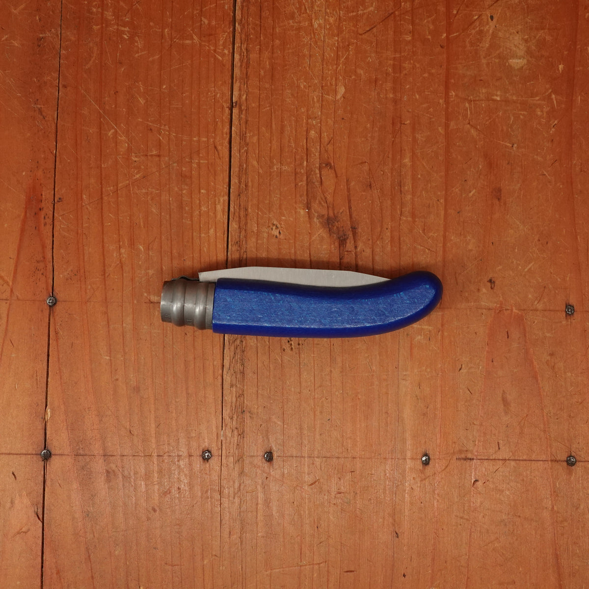 André Verdier L'Alpage 7.5 cm Stainless Steel Folding Knife Varnished Blue Beech Handle
