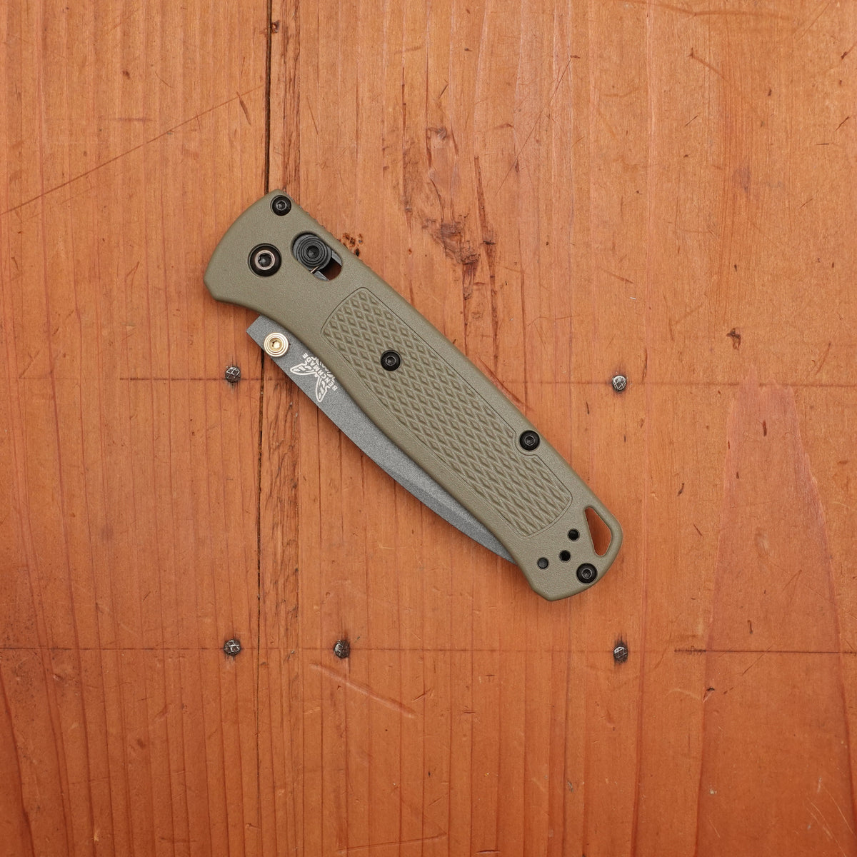 Benchmade 535GRY-1 Bugout Drop Point CPM-S30V AXIS Lock Ranger Green Grivory Handle